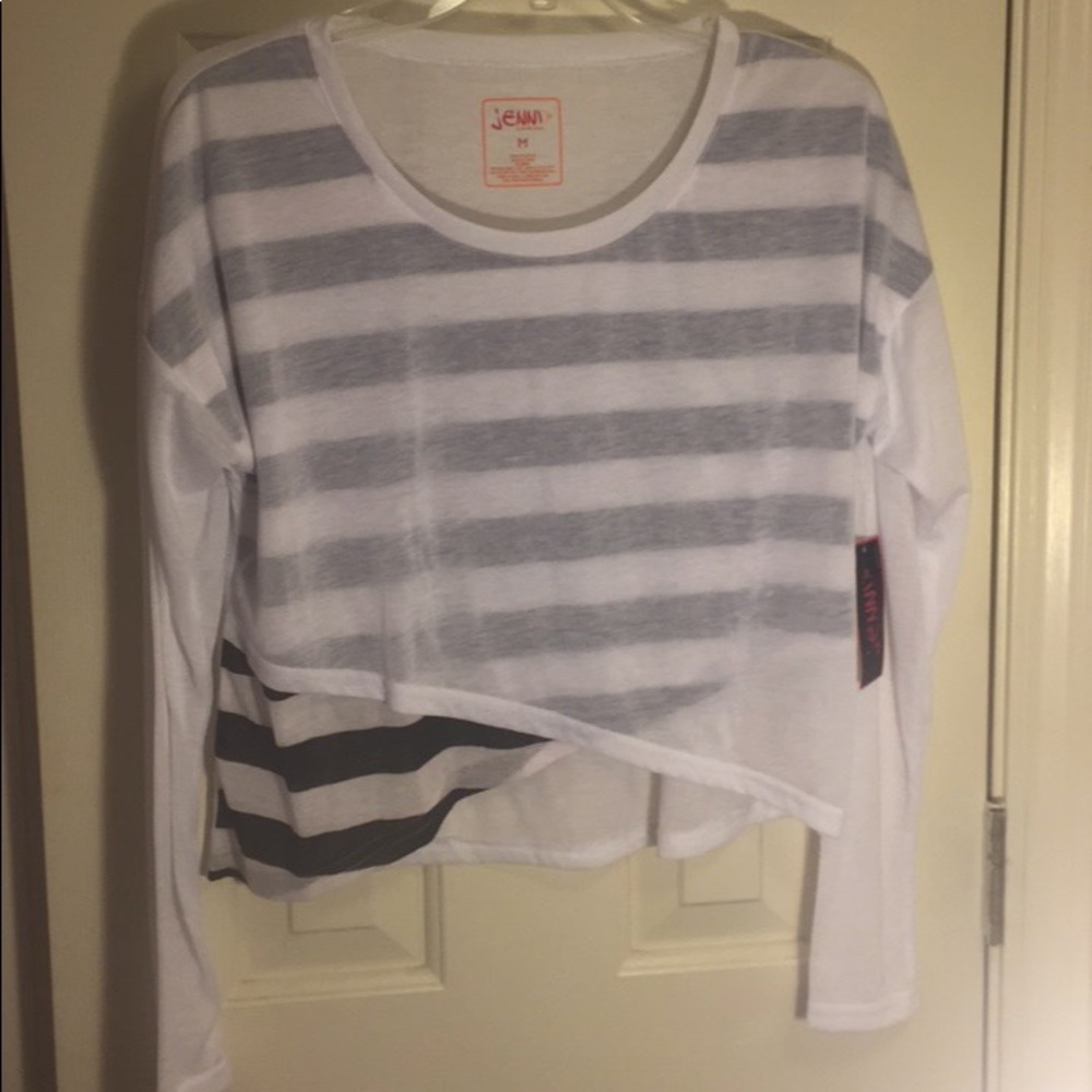 Black & White Long Sleeved Cropped Top